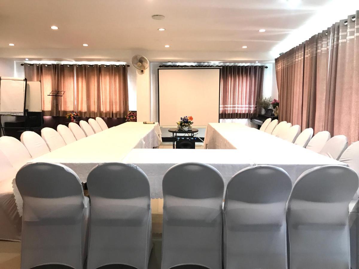 V Hotel Vientiane Exterior foto