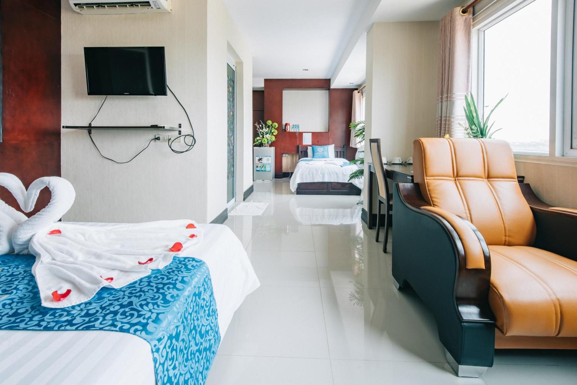 V Hotel Vientiane Exterior foto